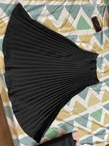 Black Pleated Midi Skirt