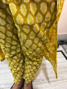 Vibrant Yellow Floral Kurta pant dupta set