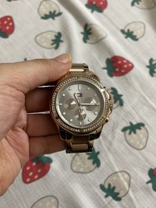 Elegant Gold Tone Watch Bracelet
