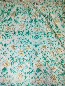 Beautiful Floral Print Kurta with Neck