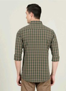 Crocodile Green Checkered Slim Fit Shirt