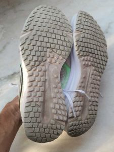 Nike Run Defy OG Running Shoes