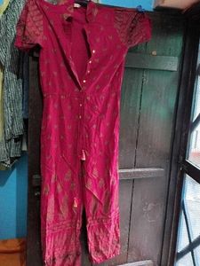 Stylish Pink Printed Jumpsuit
