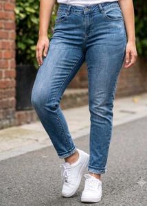 Light Wash Denim Jeans