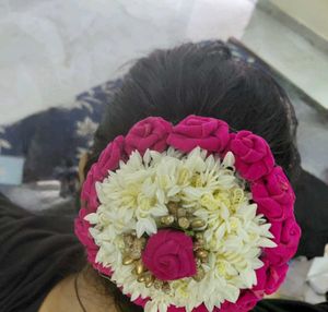 Floral Hair bun