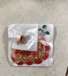 NECKLACE AND EARING SET