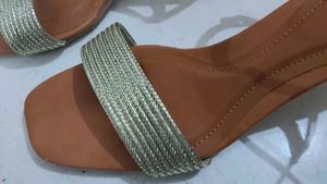 inch"5 New Heels
