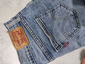 Levis Denim Embroidery Shorts