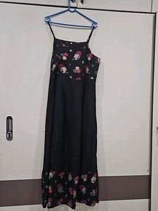 Black Long Sleeveless Ethnic Wear