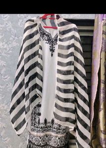 Combo Offer: 5 Beautiful Ethnic Outfits