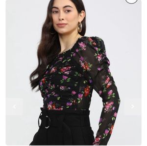 Tokyo Talkies Floral Ruched Top