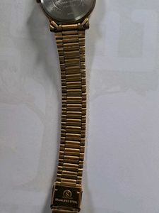 Elegant Gold Watch