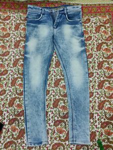 Light Wash Denim Jeans