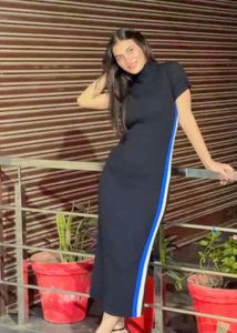 Stylish Black Midi Dress with Side Stripe