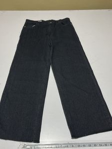 01 Women Flared Fit Jeans