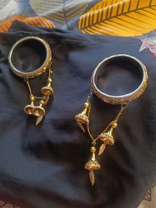 Latkan Bangles