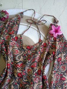 Make Offer Laila ✨️ corset back short kurtis ✨