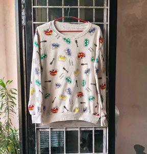 Very Beautiful N Cute Warm Girls Hoddie