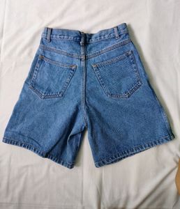 Size 25 Length 18