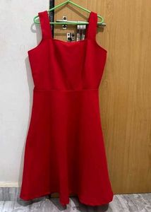 Chic Red Square Neck Midi Dress