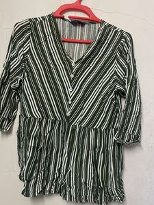 Stylish Striped V-Neck Top