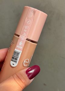 ELF Halo Glow Liquid Filter