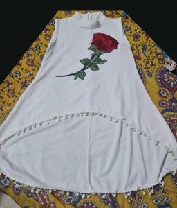 White Rose Embroidered High-Low Sleeveless Tunic