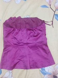 Elegant Strapless Fuchsia Top