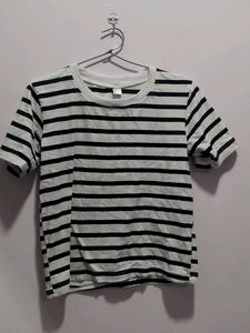Striped Round Neck T-Shirt