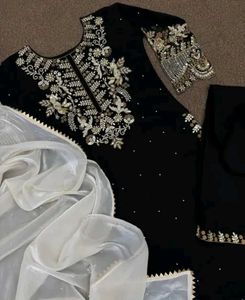 Elegant Black Velvet Kurta Set with Embellishments