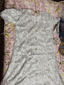 Beautiful Grey Floral Print Kurta