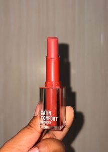 Swiss Beauty Satin Comfort Lipstick