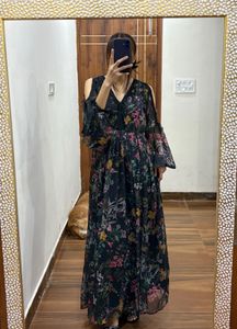 BEBE Botanical Cold shoulder Lace Trim Maxi
