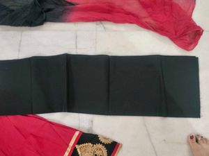 Elegant Red &amp; Black Kurta Set