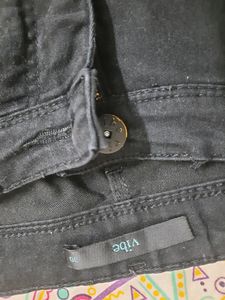 Black Jeans