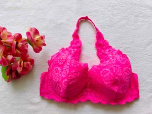 Lasenza : Vibrant Pink Lace Bra