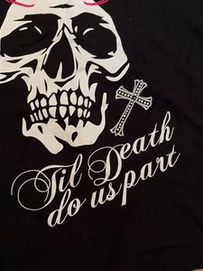 Off the shoulder Gothic Skull T-Shirt