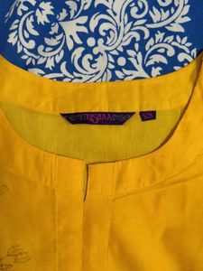 A Pretty Kurta With Floral Print