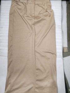 Tokyo Talkies Women's Beige Striped Vest