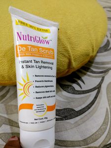 Nutriglow De Tan Removal And Skin Lightening