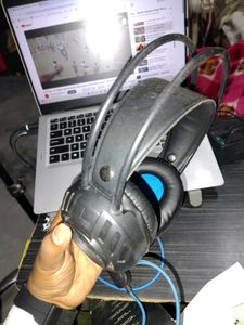 Amkette USB Gaming Headphones Aurora