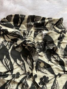 Leaf Print Short Sleeve Shirt