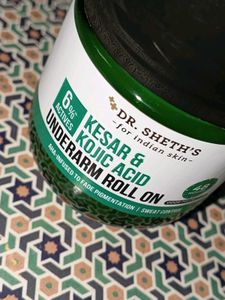 Dr. Sheth's Kesar &amp; Kojic Acid Underarm Roll On