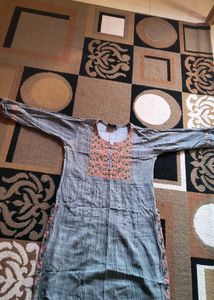 Embroidered Grey Kurta