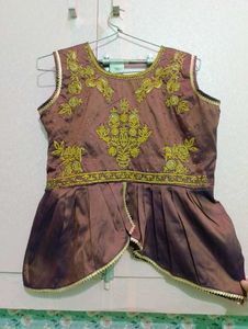 🎀Embroidery party wear peplum kurti set 🎀