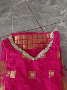 Beautiful Pink &amp; Gold Ethnic Anarkali Kurti