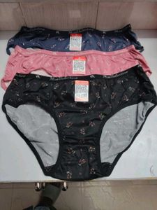 Set of 3 Floral Pattern Panties
