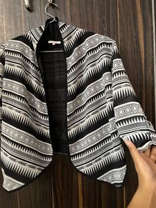 Price Drop ! Branded Shrug TAANZ