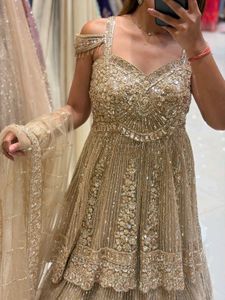 ✨️champagne gold peplum lehenga Set✨️