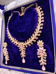 Stunning Pink Stone Necklace &amp; Earring Set